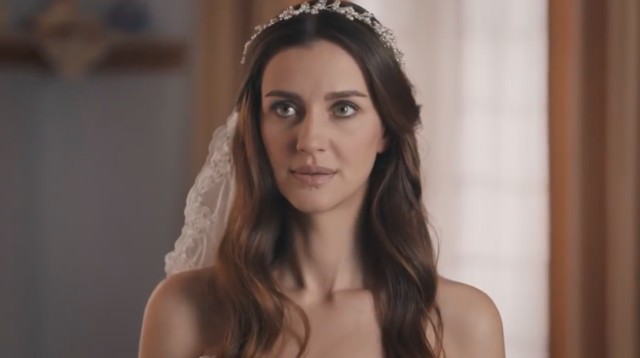 Magazin Dünyası Hareketlendi: İrem Helvacıoğlu Ural Kaspar Çifti Müjdeyi Verdi! Meğer 3 Aylık.. - Resim: 1