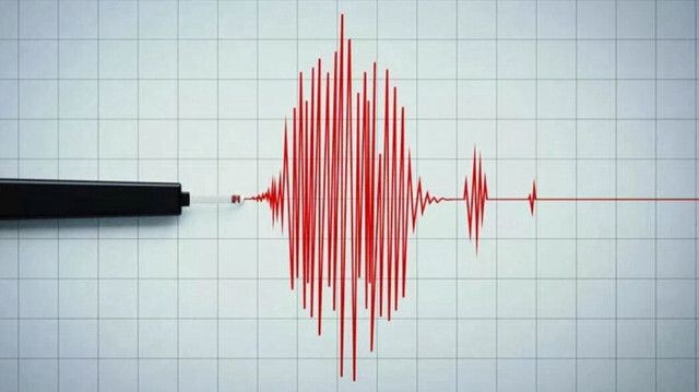 Depremin ardından İstanbul Boğazı’nda korkutan manzara! - Resim: 3