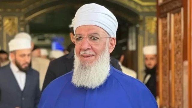 Menzil şeyhinden Külliye’ye ‘baskın’… - Resim: 7