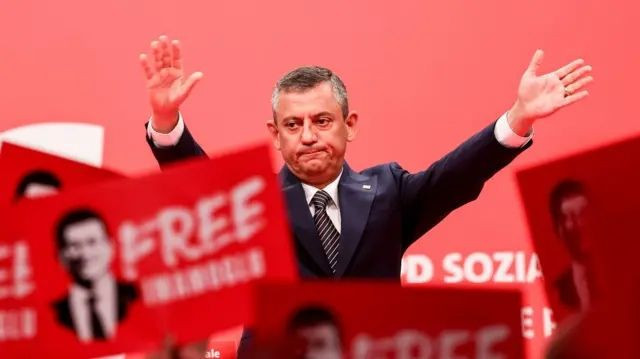 Baykal'ın kızından CHP'ye zehir zemberek sözler! - Resim: 4