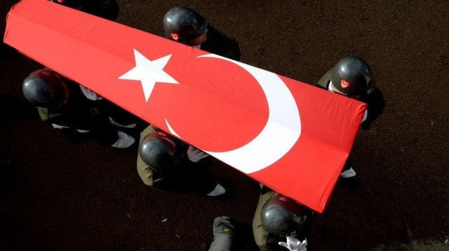 1 askerimiz şehit oldu - Resim: 2