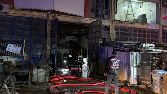 İş yerinde çıkan yangında ölümden döndü! - Resim : 2