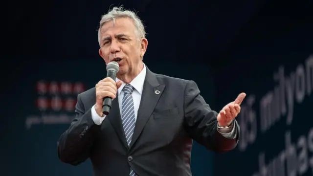 Cumhurbaşkanlığı adaylığı için Mansur Yavaş resti çekti! - Resim: 1