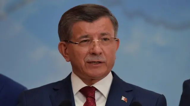 Nevşin Mengü'den flaş Davutoğlu yorumu! - Resim: 4