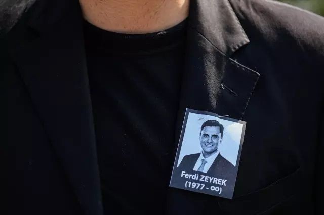 Manisa Büyükşehir Belediye Başkanı Ferdi Zeyrek'in Kızından Yürek Burkan Paylaşım Geldi - Resim: 6