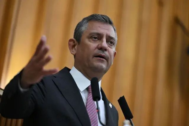 Özgür Özel ile ilgili yeni gelişme - Resim: 6