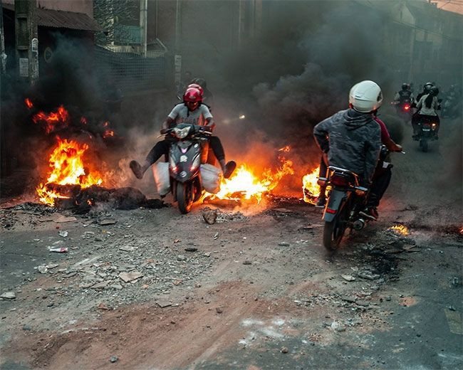 Cumhurbaşkanı, Ulusal Meclis’i feshetti - Resim: 2