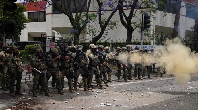 Sokaklar durulmuyor! Asker sokağa indi - Resim: 4