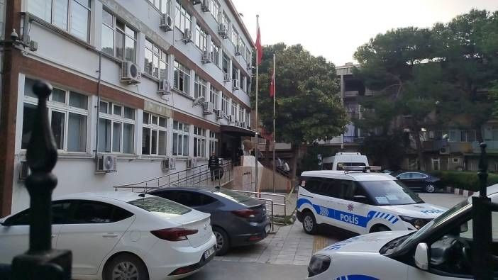CHP'li belediyeye yönelik operasyonda 2 tutuklama - Resim: 1