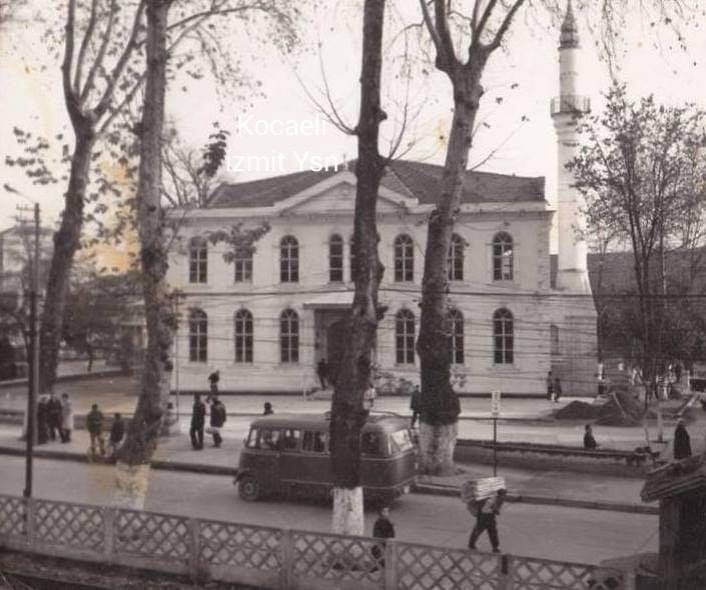 “Hain Paşa”nın İzmit’te yaptırdığı cami - Resim : 2