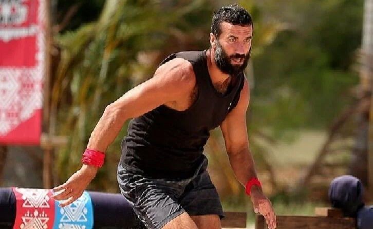 Survivor Hikmet Hapis Cezası Bilerek Kaybettirdi! Türkiye Ödülü Survivor Hikmet'i Gerdi! Meğer.. - Resim: 3