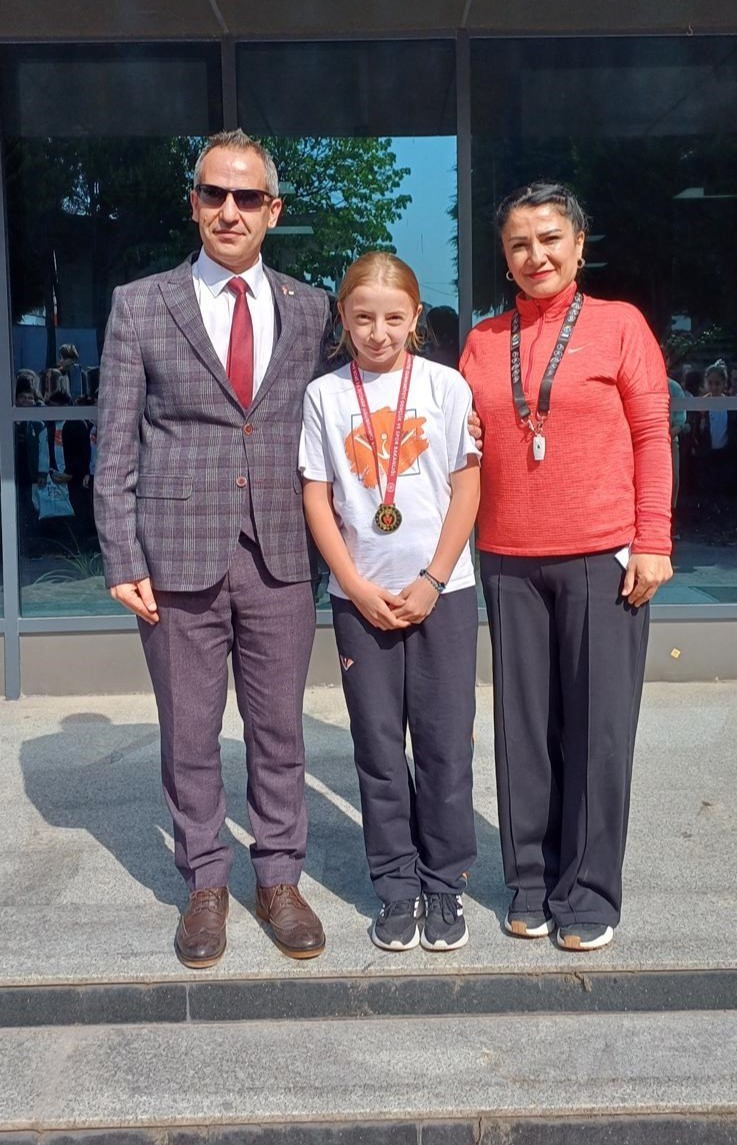 Zeynep Serra Dal, okçulukta Kocaeli şampiyonu oldu - Resim : 4