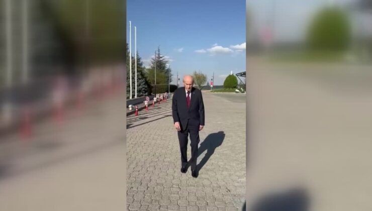 Devlet Bahçeli’nin yürüyüşü gündem oldu: Asıl mesaj kime? - Resim: 5