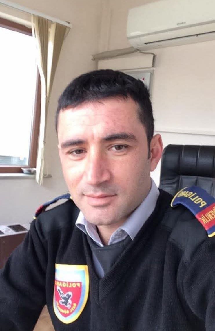 Amca ve yeğen aynı günde toprağa verildi - Resim : 2
