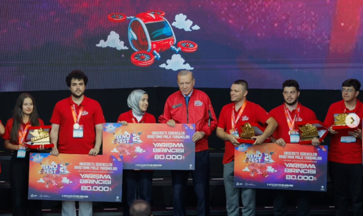 KOÜ HoneyBeetle ekibinden büyük başarı - Resim : 2