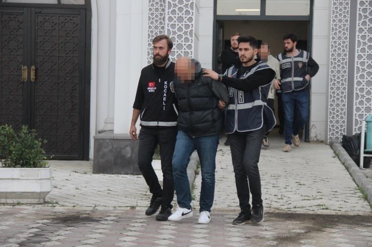 Ünlü halıcıyı baltayla parçalara ayırıp asitle eritmişlerdi… İşte 6 sanığa istenen ceza - Resim : 4
