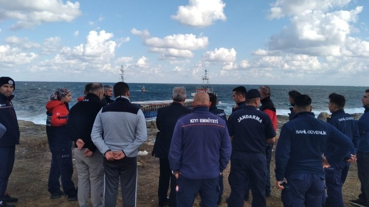 Kuru yük gemisi Kocaeli’de karaya oturdu! - Resim : 1