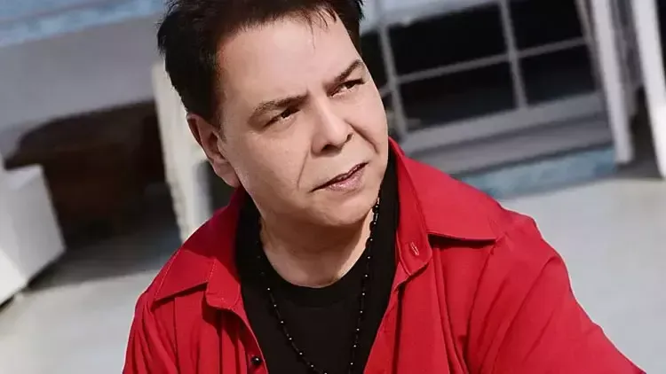 Günlerdir yoğun bakımdaydı! Ünlü sanatçıdan acı haber... - Resim: 7