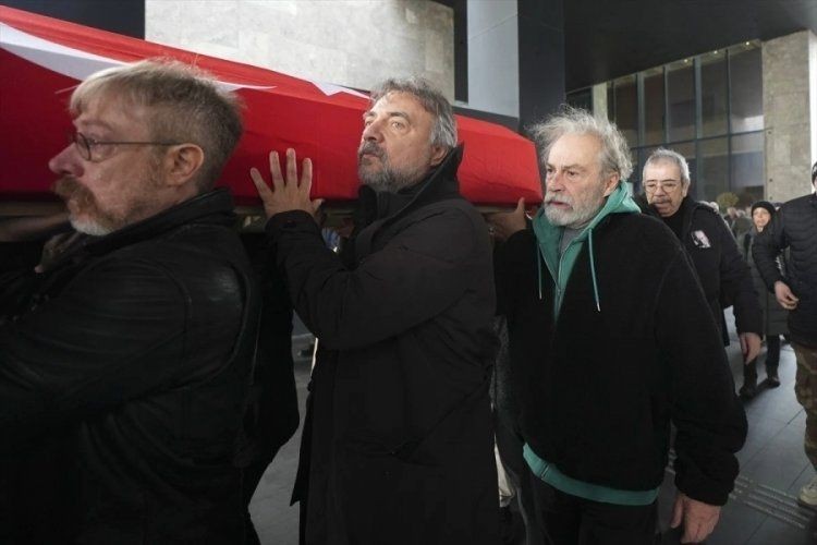 Ünlü sanatçının ardından duygusal paylaşım - Resim: 8