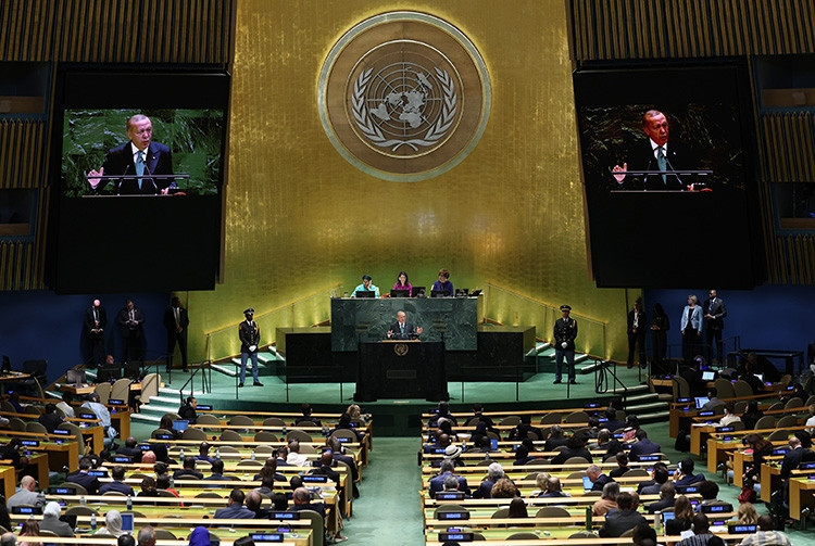 Cumhurbaşkanı Erdoğan BM’de o fotoğrafı gösterdi; “Hangi vicdan buna sessiz kalabilir?” - Resim : 4