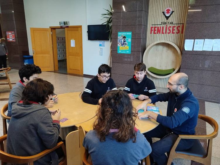 TÜBİTAK Fen Lisesi, yeni bilim adayı öğrencilerini bekliyor - Resim : 1