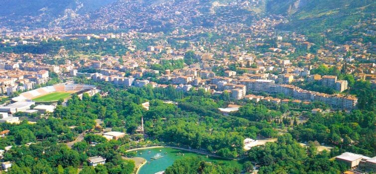 Bursa’da uçak krizi: Tarlaya acil iniş yaptı - Resim: 2