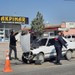 Ehliyetsiz sürücü kaza yaptı: 2 yaralı