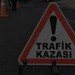 İki araç kafa kafaya çarpıştı! Yaralılar var...