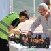 Kocaeli Büyükşehir Belediyesi mezarlıklarda çiçek dağıttı!