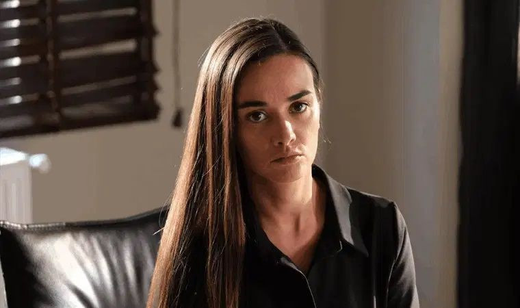 Gassal Dizisinin Nihan'ı Hande Soral Alkışları Topladı! Hande Soral Kimdir, Kaç Yaşında? - Resim: 6