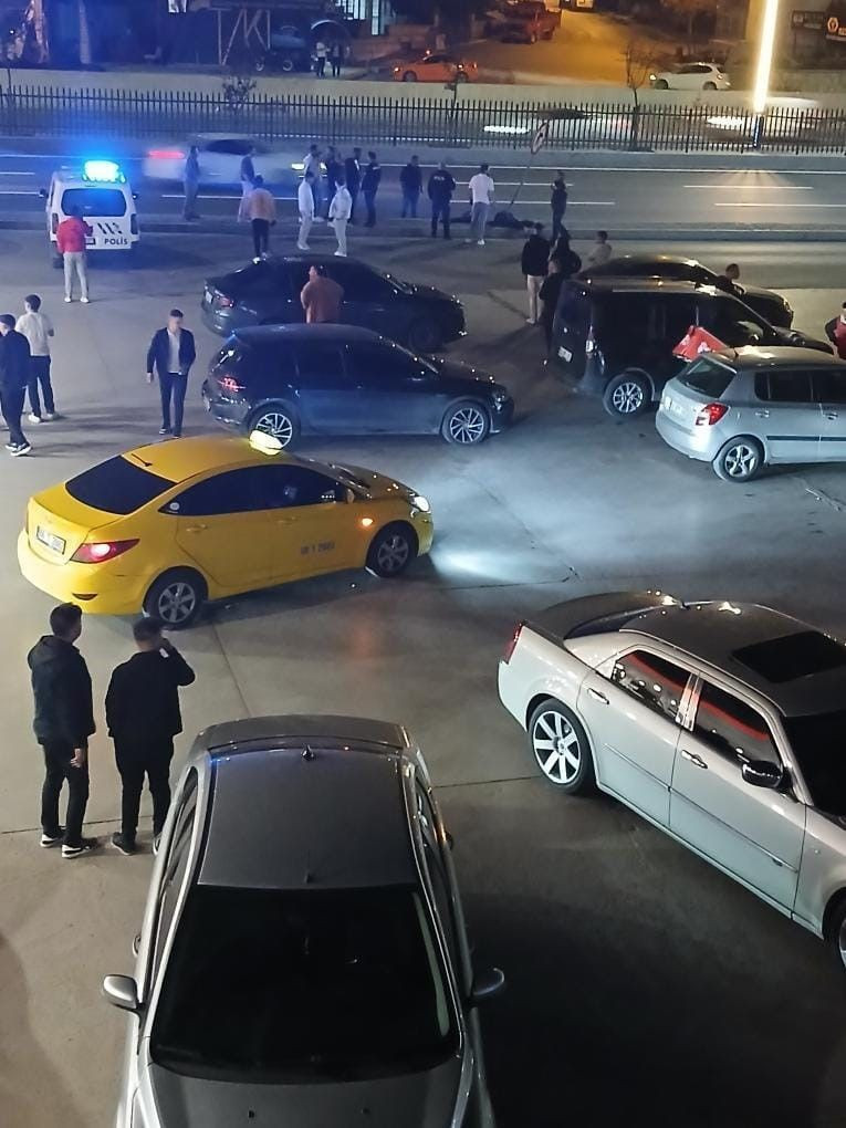 Trafik levhasına çarpan motosikletteki 2 kişi öldü - Resim: 4