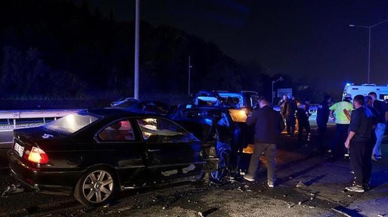 Zincirleme kaza! 5 araç birbirine girdi - Resim: 2