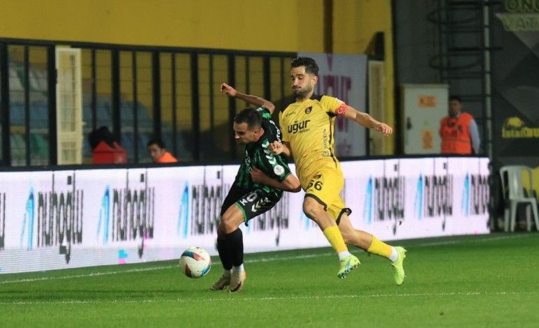 İstanbulspor - Kocaelispor: 0-3 "Foto Galeri - Ali Köksal" - Resim: 99