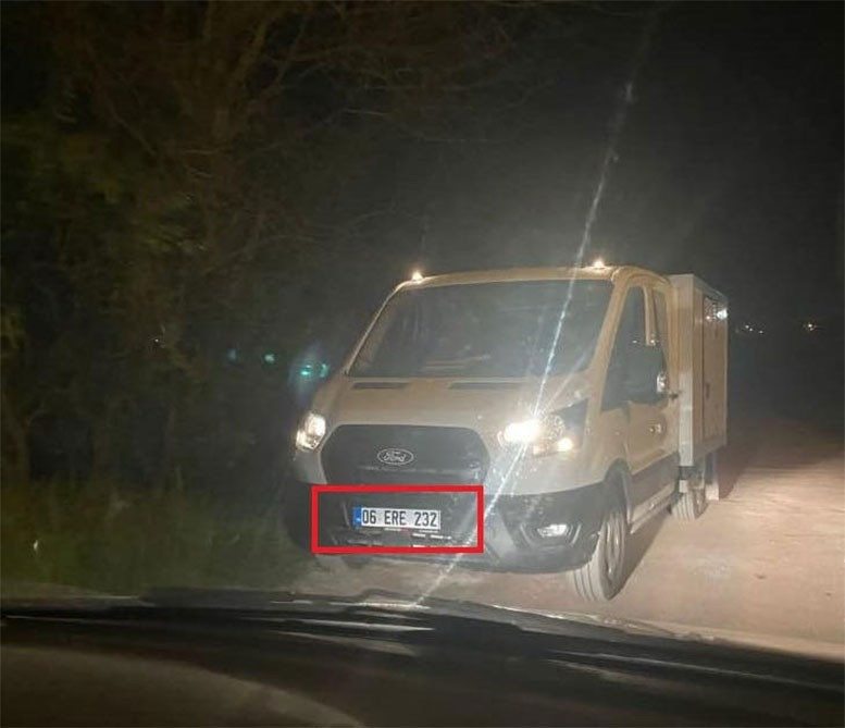 Büyükşehir topladığı sokak köpeklerini köy yoluna mı bırakıyor? - Resim : 1