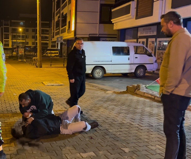 Motosiklet oto kurtarıcıya ok gibi saplandı! - Resim : 3