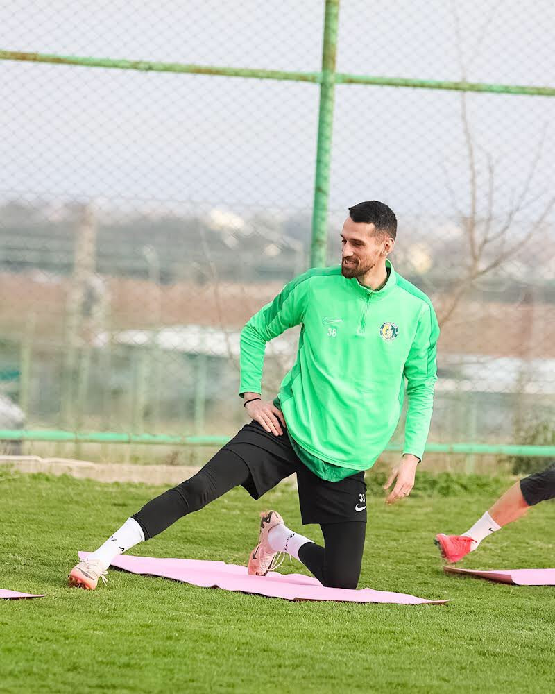 İzmitli stoper Alpay Çelebi rakibimiz olacak - Resim : 1