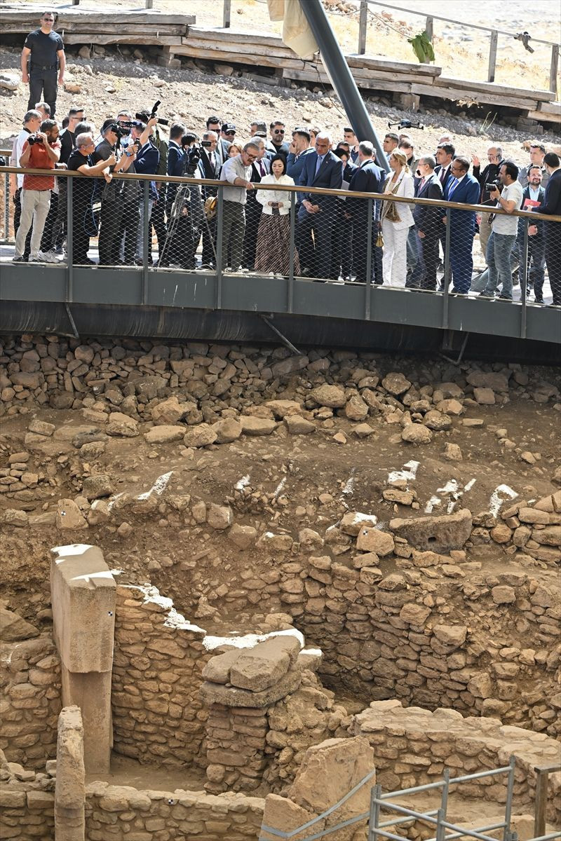 Kültür ve Turizm Bakanı Ersoy duyurdu; Göbeklitepe'de çok önemli buluş! - Resim: 18