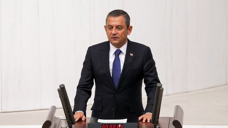 CHP lideri Özgür Özel rest çekti! - Resim: 1