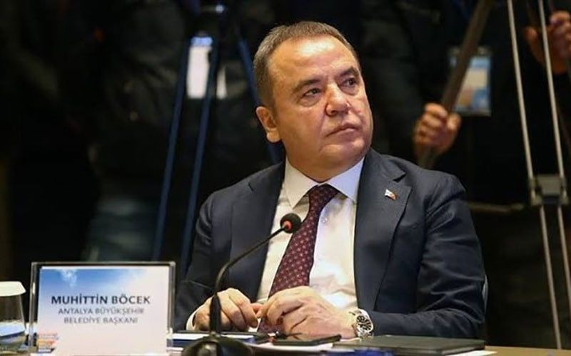 Büyükşehir Belediye Başkanı gözaltına alındı - Resim: 5