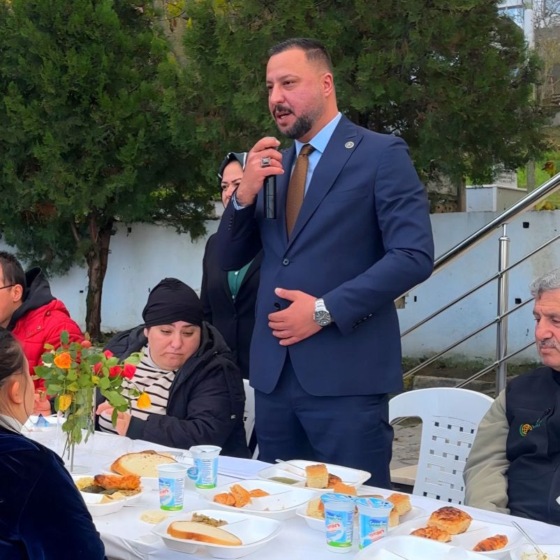 MHP Başiskele'den anlamlı etkinlik: Dünya Engelliler Günü için Yöresel Yemekler Şöleni - Resim : 3