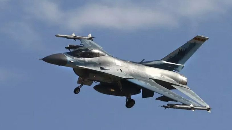 F-16 savaş uçağı yere çakıldı! - Resim: 6