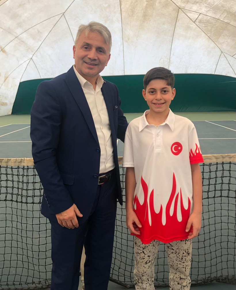 Tenisin İzmitli altın çocuğu Talha Emin Bulut Milli Takımda! - Resim : 2