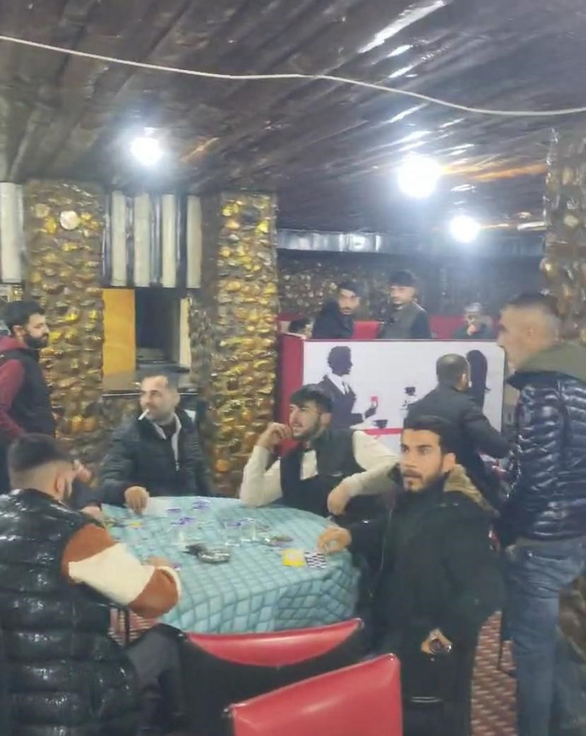 Diyarbakır polisi “mutlu yıllar” deyip baskın yaptı! - Resim : 1