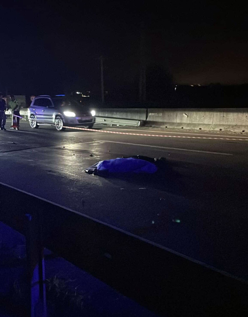 Korkunç kaza! Üzerinden birçok araç geçti! - Resim : 4