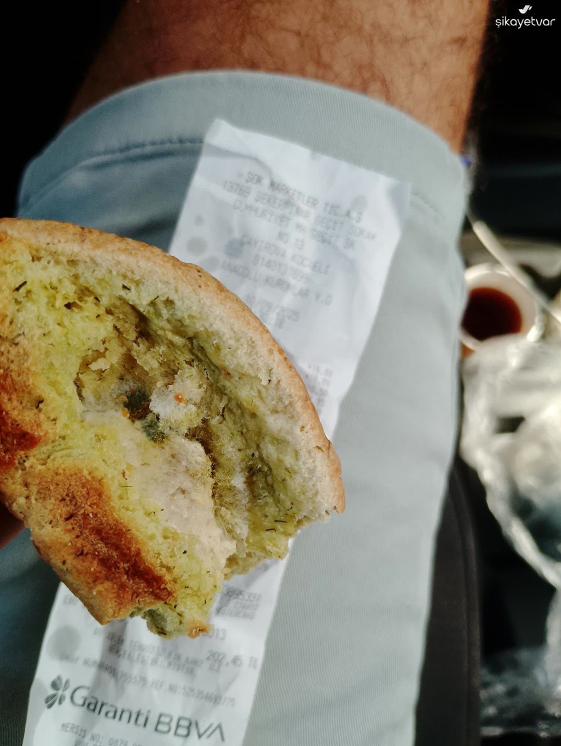 Ya 'taze' olmasaydı? Poğaçanın içi mide bulandırdı - Resim: 3