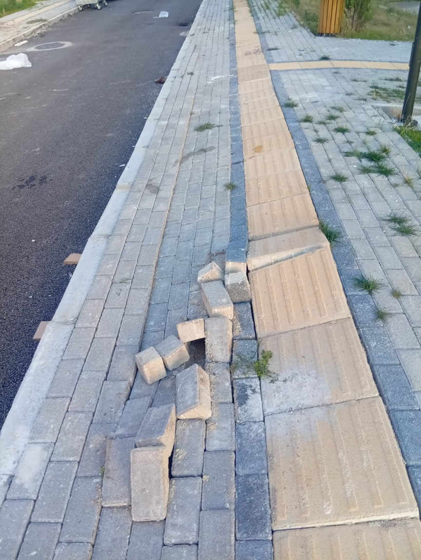 TOKİ konutlarında su patlakları ve sızmalar başladı - Resim : 2