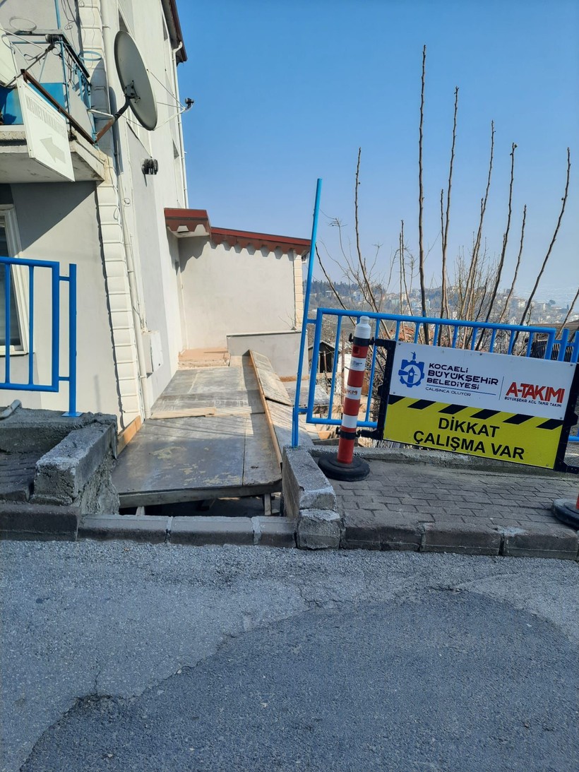 Engelli vatandaşa rampa yapıldı - Resim: 4