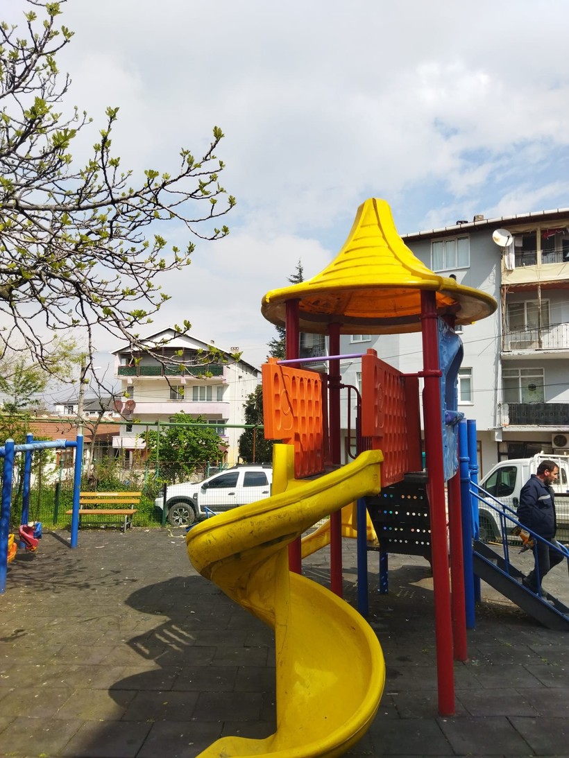 Kartepe'deki parklarda bakım ve onarım çalışmaları yapılıyor - Resim : 3