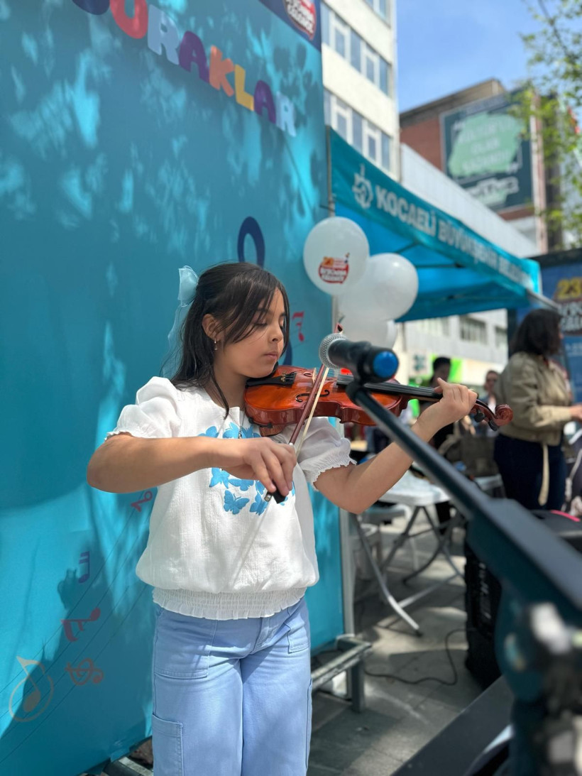 Kocaeli Büyükşehir Konservatuvarı büyüledi - Resim: 5