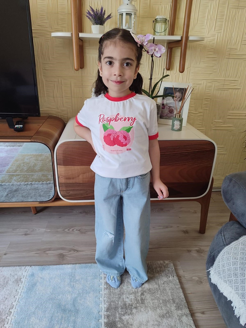 Oyun oynarken otomobilin çarptığı minik kız hayatını kaybetti - Resim : 1